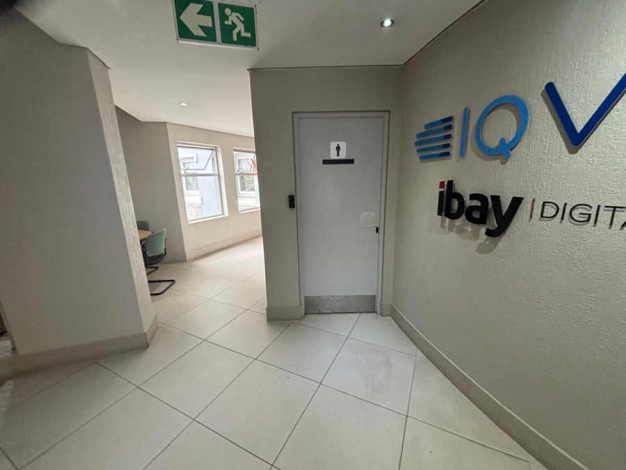 To Let Commercial Property for Rent in Rosendal Western Cape